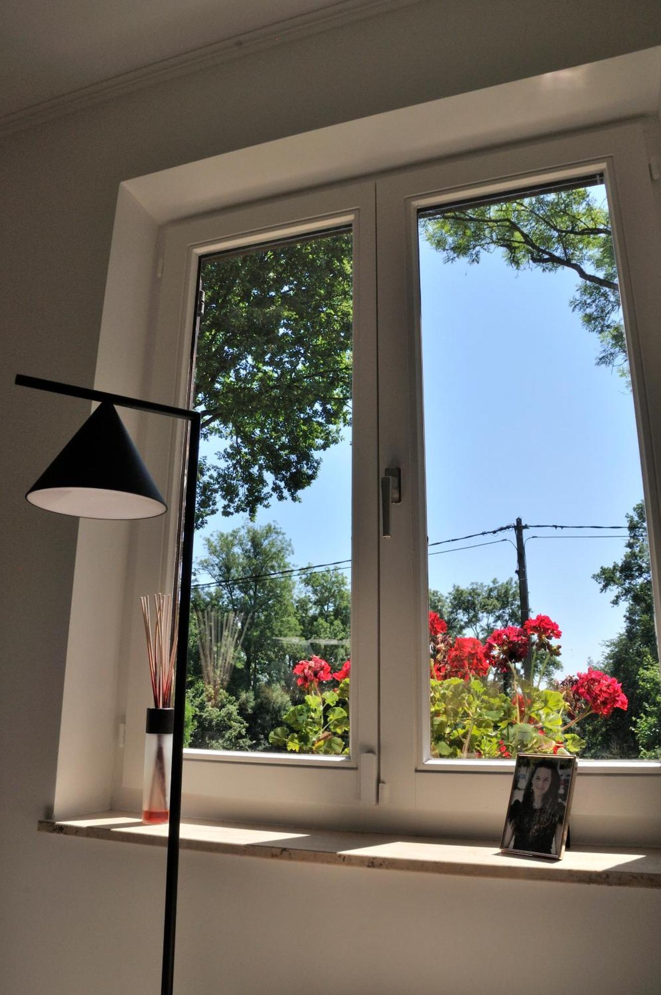 Tres Belle Villa 4 Facades Dans Quartier Vert Et Arbore - 5 Kms De Namur Kültér fotó
